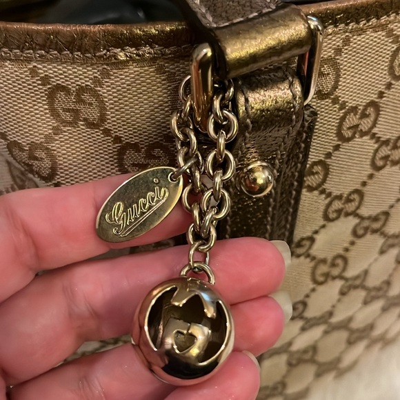 COPY-Gucci tote bag w/gold charm (additional photos duplicate listing) - Picture 12 of 13